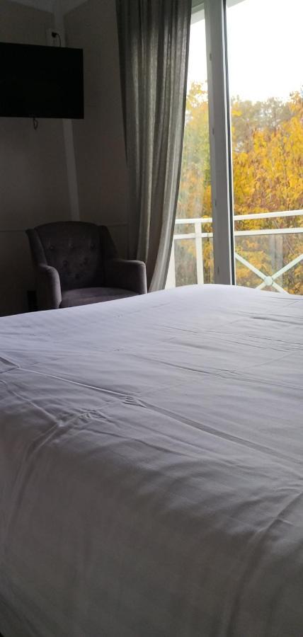 Hotel Le Rivage โอลิเวต์ ภายนอก รูปภาพ